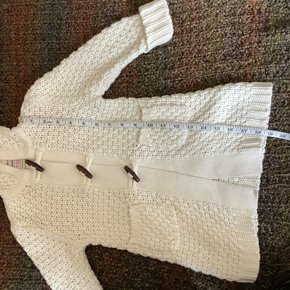 Old Navy “Dumpling” Ivory Long Sweater Coat Sz 2T - Picture 8 of 9